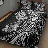 Hawaiian Manta Ray and Hammerhead Shark Tribal Tattoo Quilt Bed Set with Polynesian Tribal Pattern Black-White Color