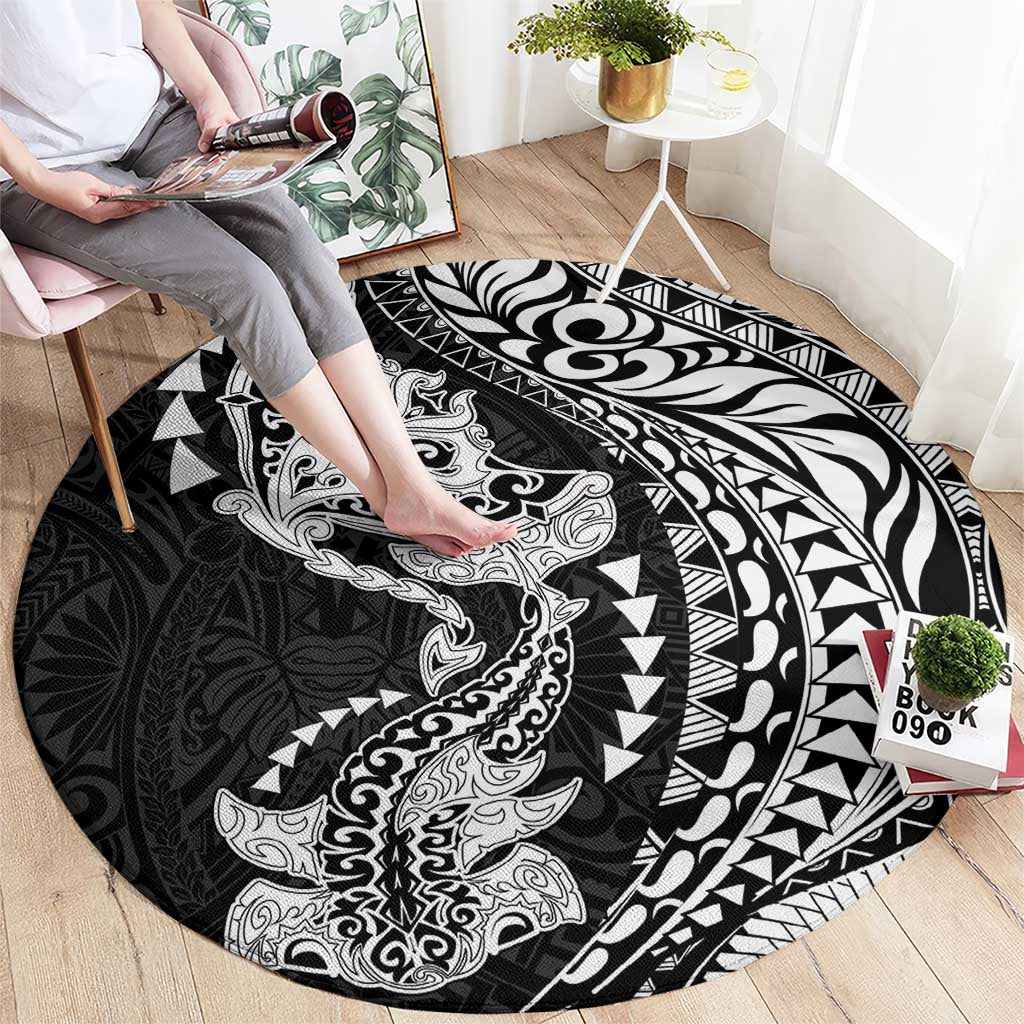 Hawaiian Manta Ray and Hammerhead Shark Tribal Tattoo Round Carpet with Polynesian Tribal Pattern Black-White Color
