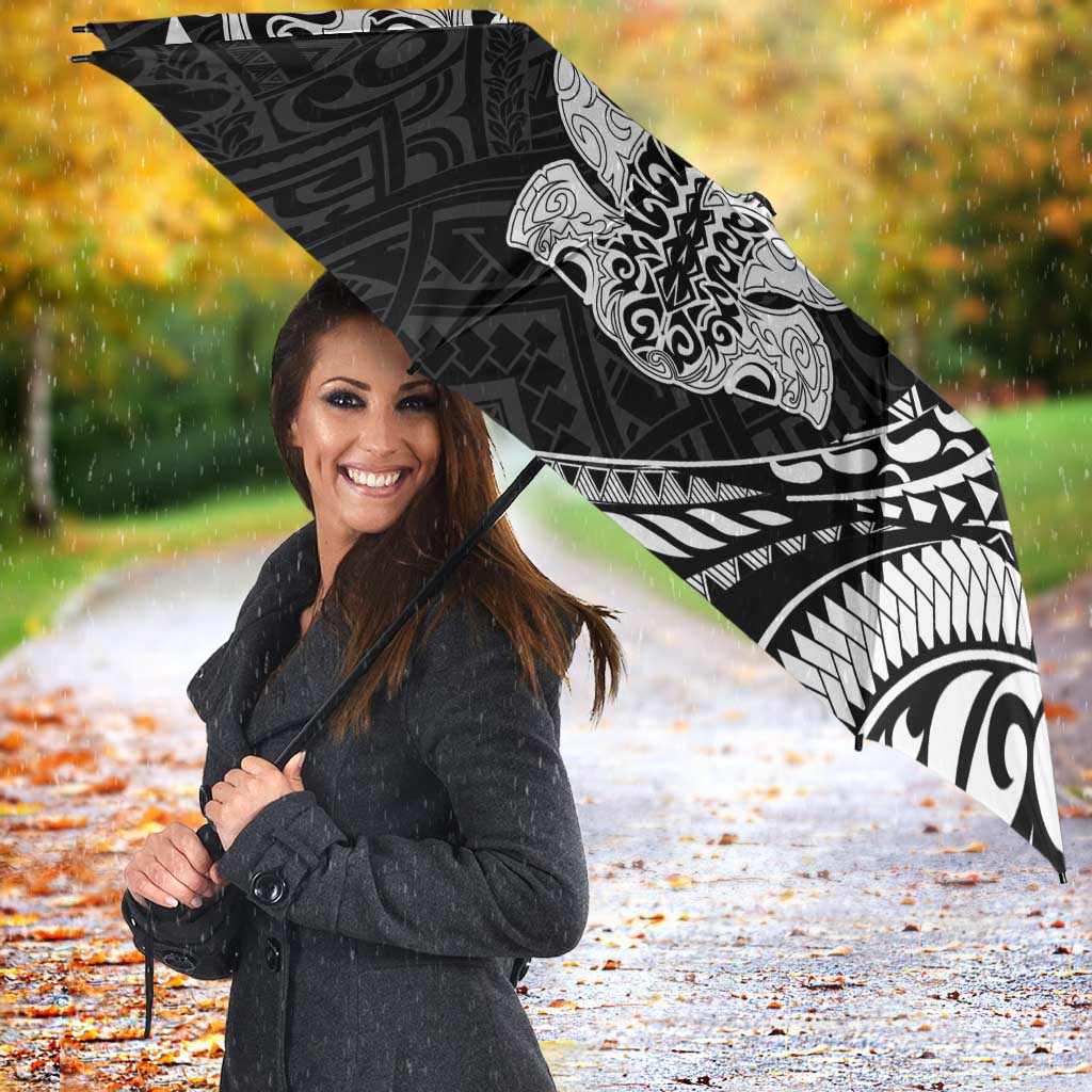 Hawaiian Manta Ray and Hammerhead Shark Tribal Tattoo Umbrella with Polynesian Tribal Pattern Black-White Color LT03 - Polynesian Pride