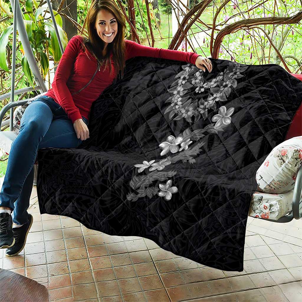 Hawaiian Lei Plumeria and Tropical Leaves Quilt Watercolor Style-Grayscale