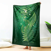 Matariki New Zealand Maori Silver Fern Blanket Galaxy Green Sky Style