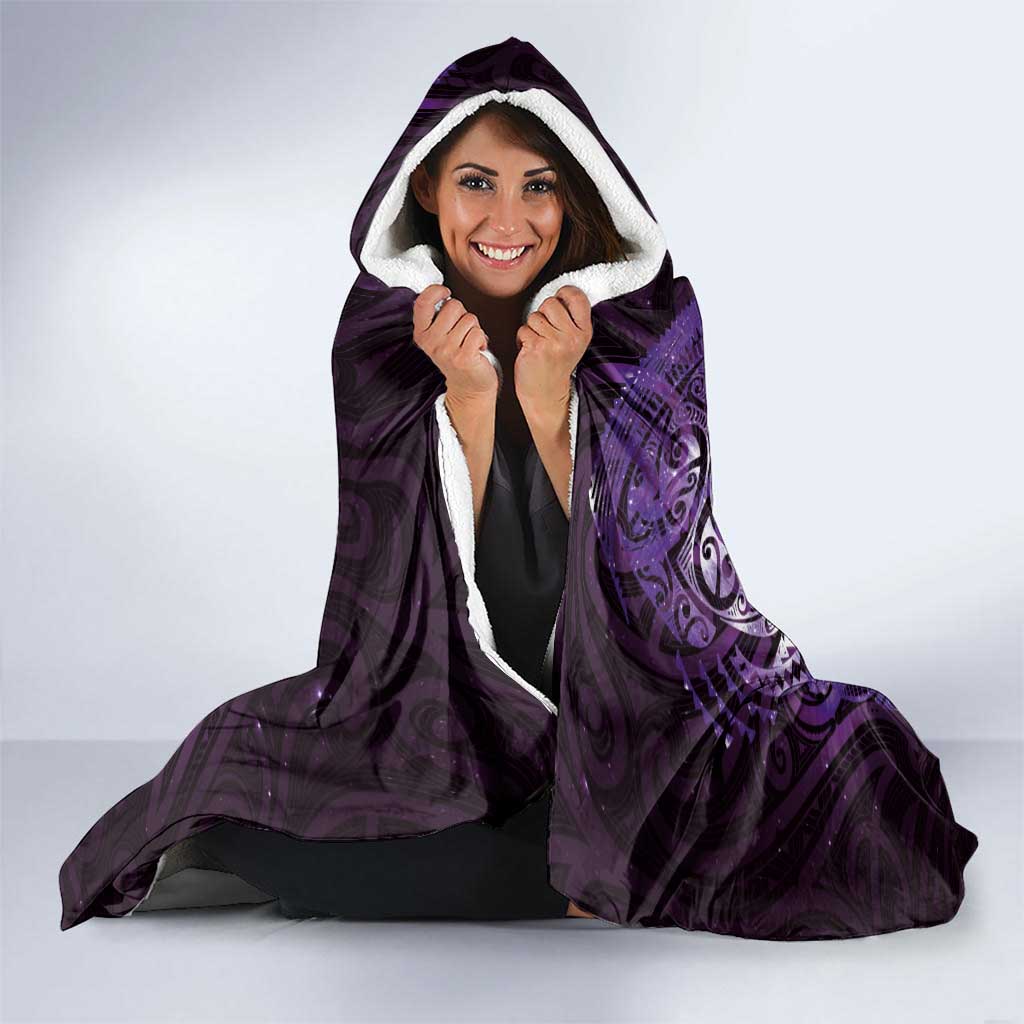 Matariki New Zealand Maori Koru Art Tattoo Hooded Blanket New Year Galaxy Purple Sky Style