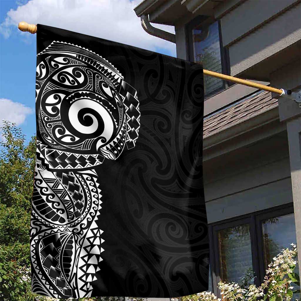 New Zealand Maori Koru Art Traditional Tattoo Garden Flag Simple Style