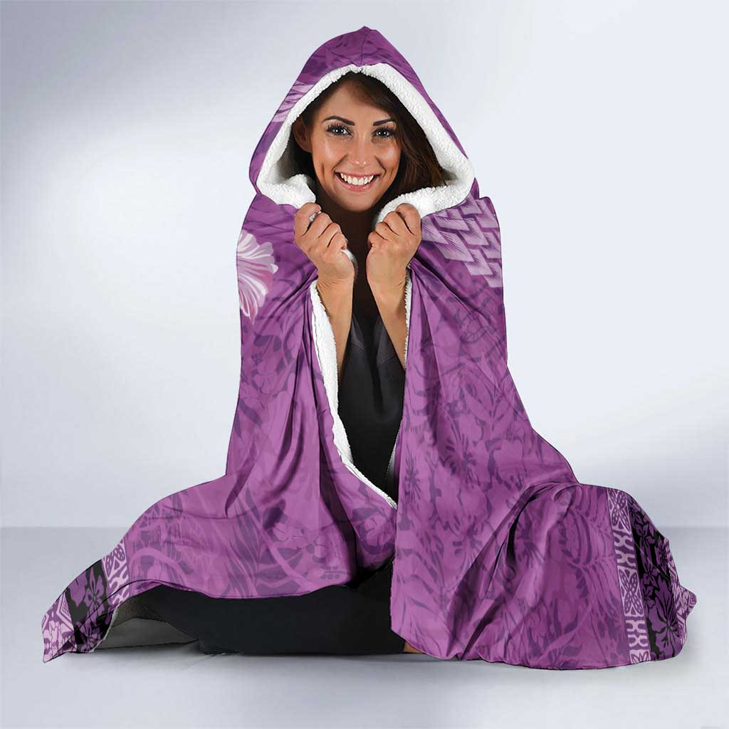 Hawaii Mele Kalikimaka Hooded Blanket Funny Santa with Tribal Tattoos Kakau Purple Color - Polynesian Pride
