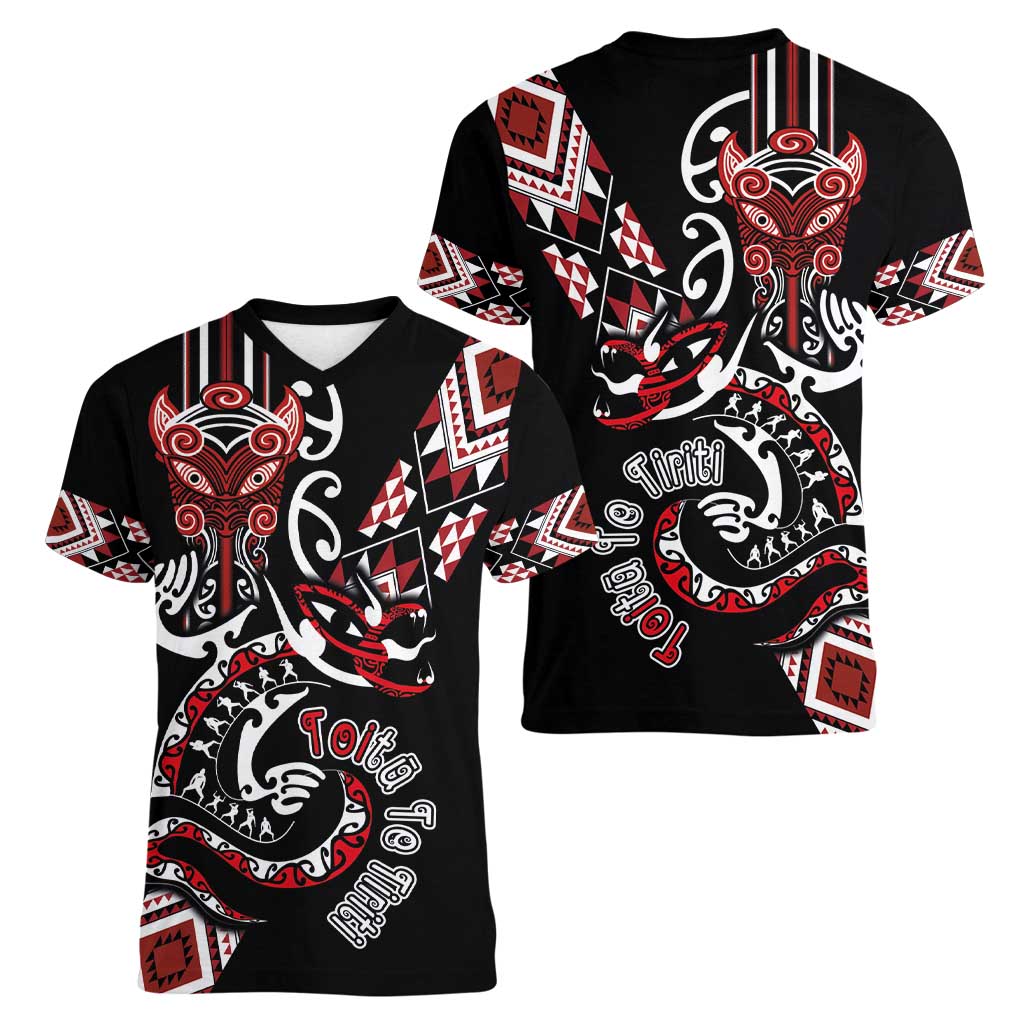 Aotearoa Toitu Te Tiriti-Honour the Treaty Women V-Neck T-Shirt Maori Taniwha Haka with Taniko and Tukutuku LT03 - Polynesian Pride