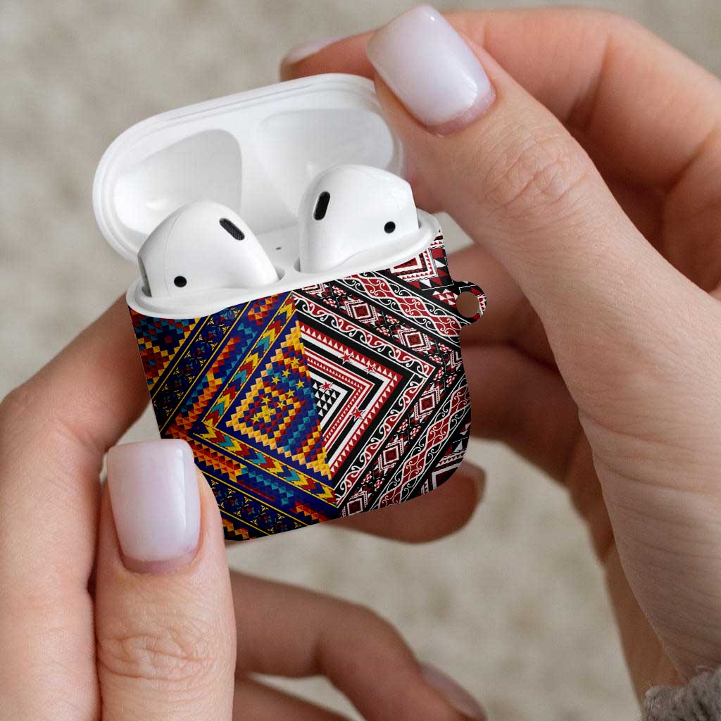 Tuvaluan and New Zealand Culture AirPods Case The Art of Kolose and Taniko - Polynesian Pride