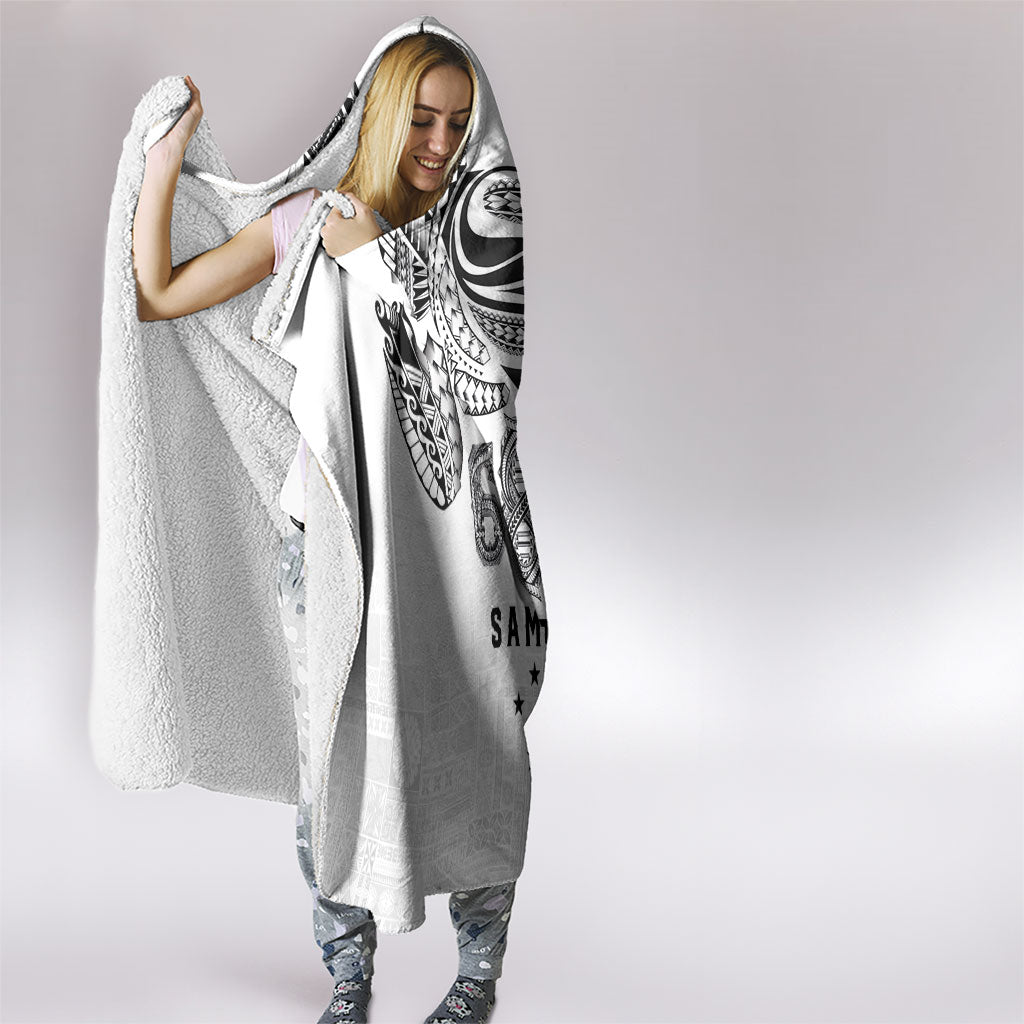 Super Samoa 685 Tribal Tattoo Hooded Blanket Siapo Pattern White Edition LT03 - Polynesian Pride