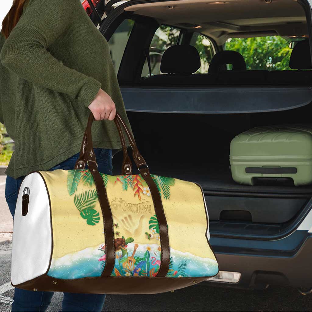 Hawaiian Alohawaii Travel Bag Tropical Plants and Animals on The Beach - Polynesian Pride