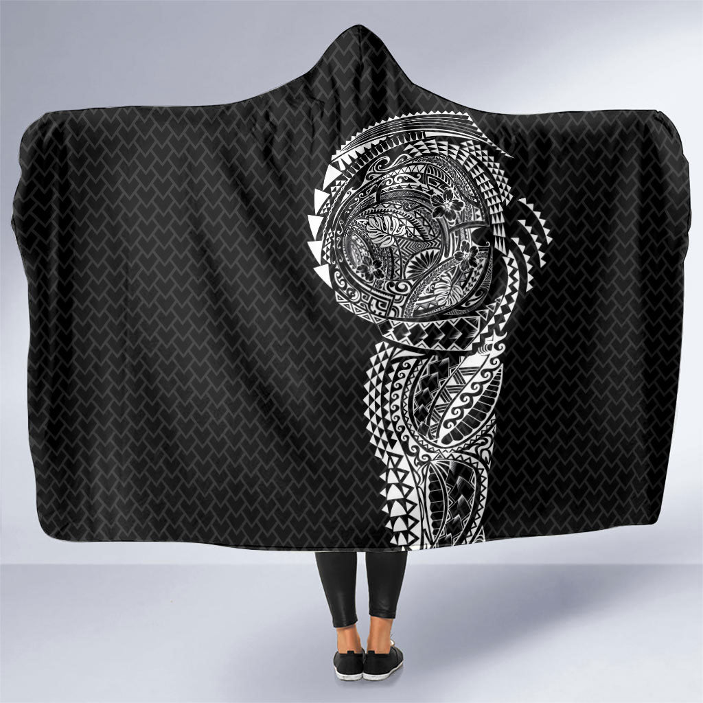 Hawaiian Traditional Tattoos Hooded Blanket Kakau Tribal Tropical Plant Motif Black Color