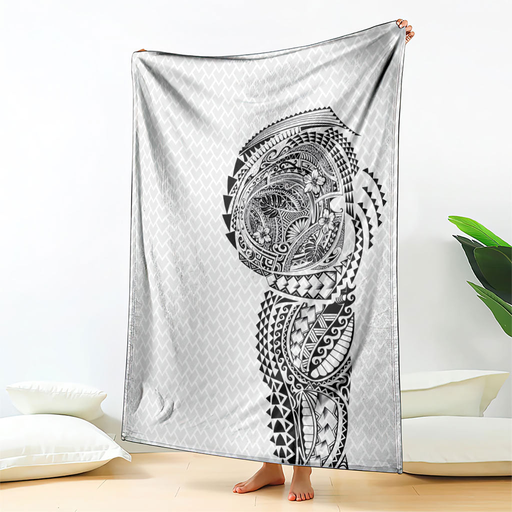 Hawaiian Traditional Tattoos Blanket Kakau Tribal Tropical Plant Motif White Color