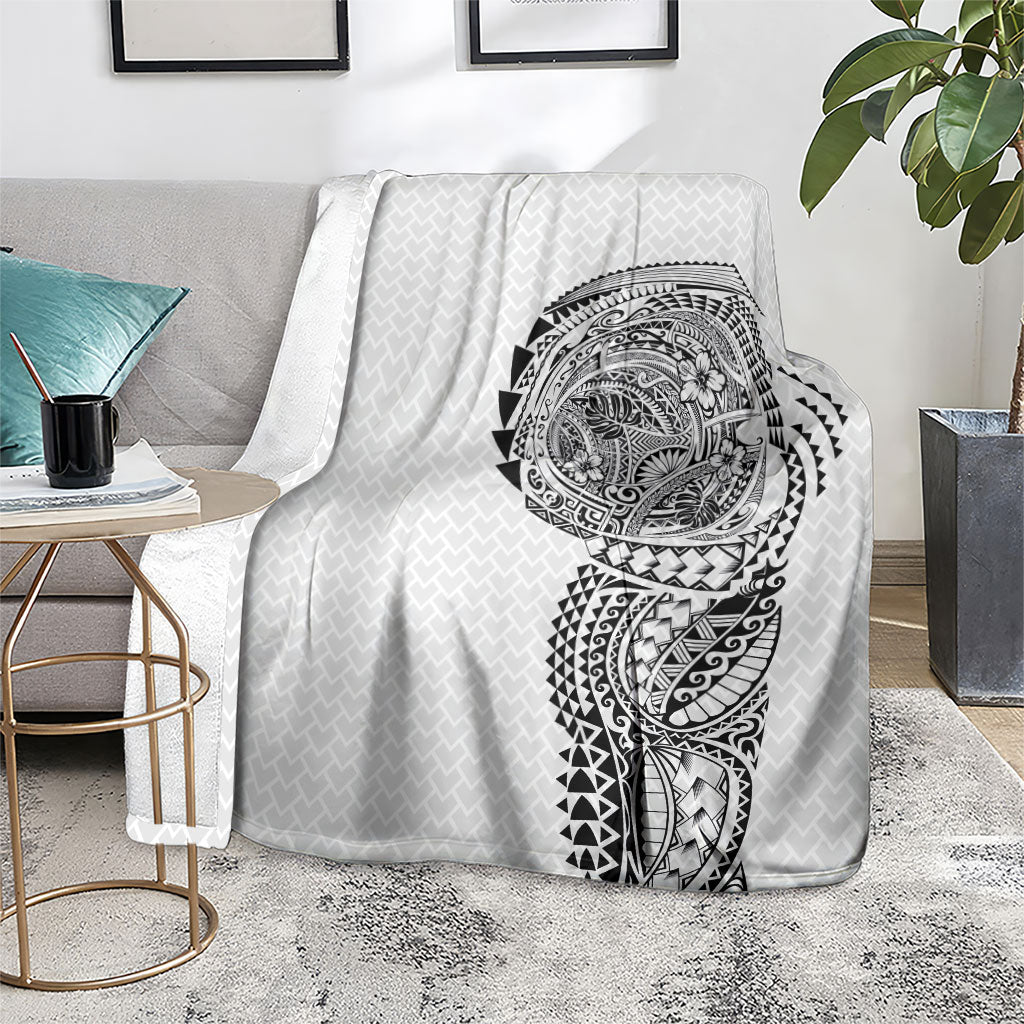 Hawaiian Traditional Tattoos Blanket Kakau Tribal Tropical Plant Motif White Color