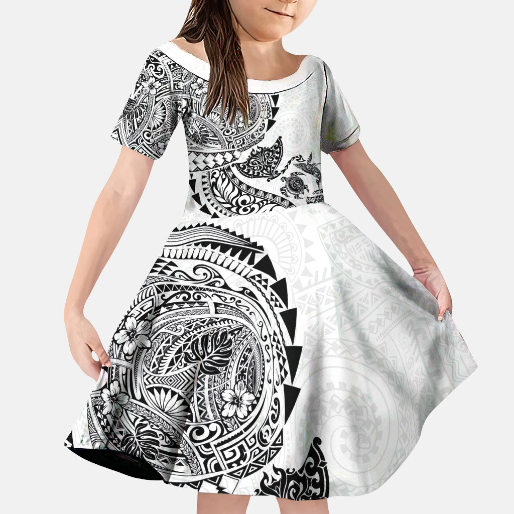 Hawaiian Kakau Tribal Sea Animals Tattoos Family Matching Summer Maxi Dress and Hawaiian Shirt White Color