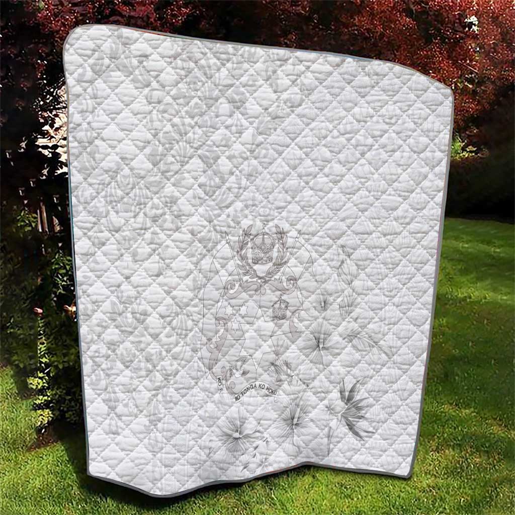 Tonga Faka Sepitema Quilt Ngatu and Floral Pattern with Blooming Hibiscus LT03 - Polynesian Pride