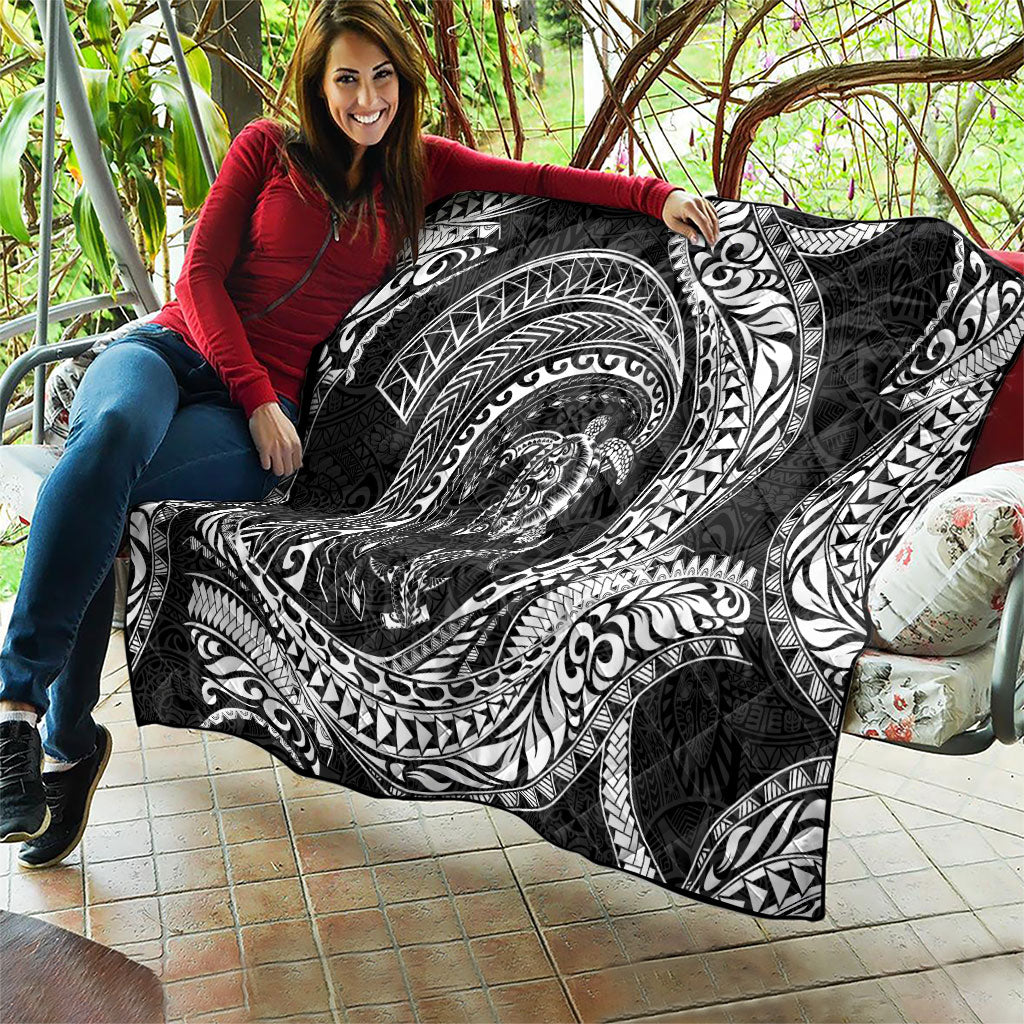 Hawaiian Turtle and Shark Quilt Kakau Tribal with Polynesian Pattern Black Color LT03 - Polynesian Pride
