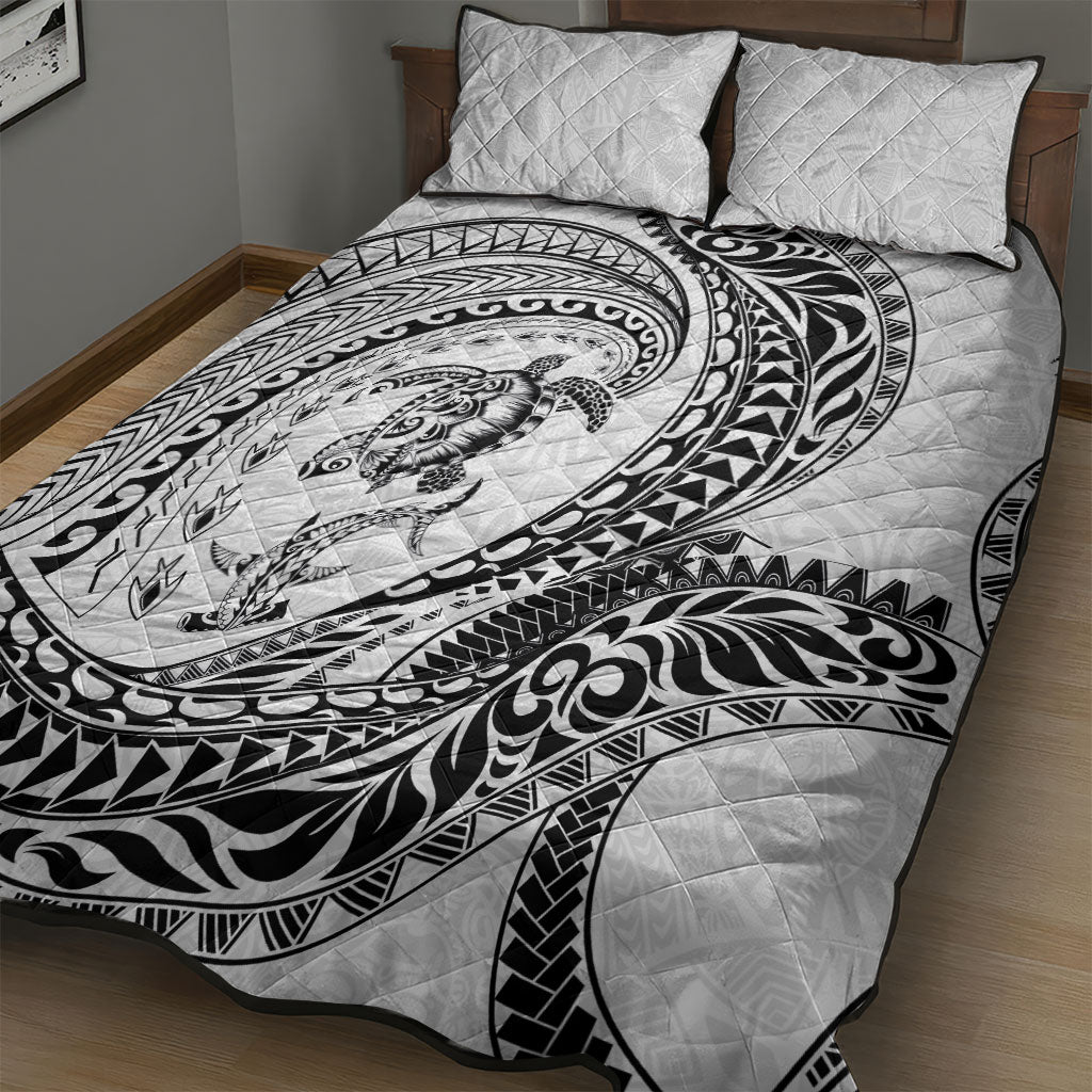 Hawaiian Turtle and Shark Quilt Bed Set Kakau Tribal with Polynesian Pattern White Color LT03 - Polynesian Pride