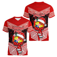 Personalised Tonga Christmas Women V Neck T Shirt Tongan Coat of Arms Santa With Ngatu Pattern Christmas Red Style LT03 - Polynesian Pride