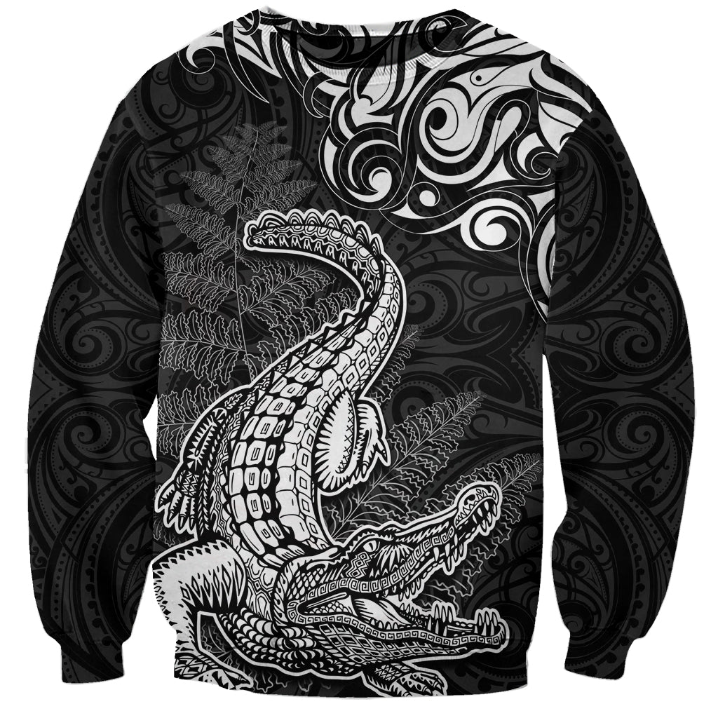 New Zealand Crocodile Tattoo and Fern Sweatshirt Maori Pattern LT03 Unisex Black - Polynesian Pride