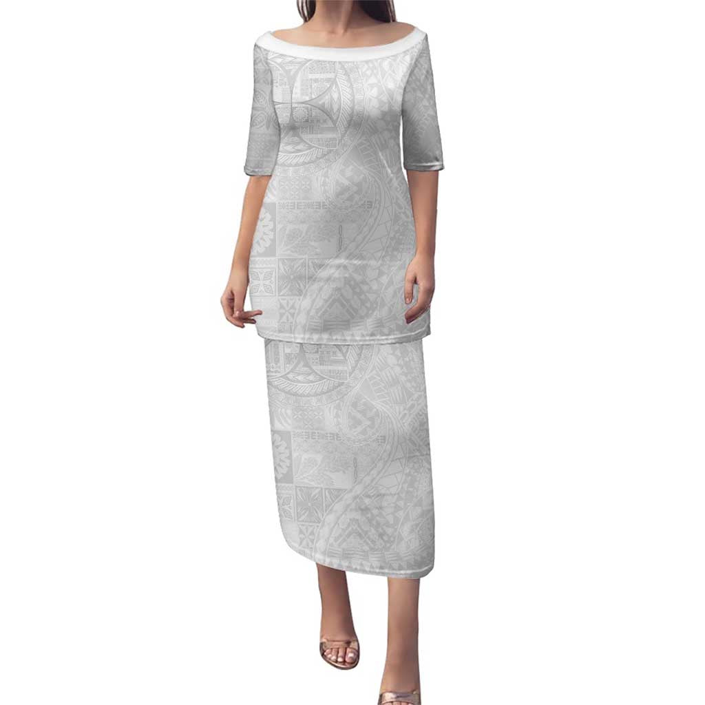 Samoan Culture-Lotu Tamaiti Family Matching Puletasi and Hawaiian Shirt Siapo and Polynesian Art Tattoos LT03 Mom's Dress White - Polynesian Pride