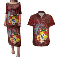 Tonga Humpback Whale Couples Matching Puletasi and Hawaiian Shirt National Seal with Hibiscus and Polynesian Tattoo LT03 Red - Polynesian Pride