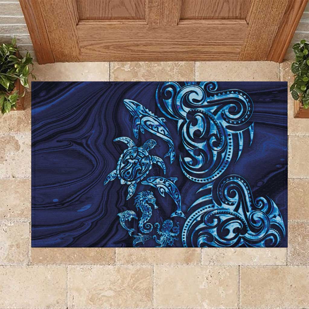 New Zealand Connecting with Seas Rubber Doormat Maori Tribal and Sea Animals Tattoo - Sea Texture Glass Style