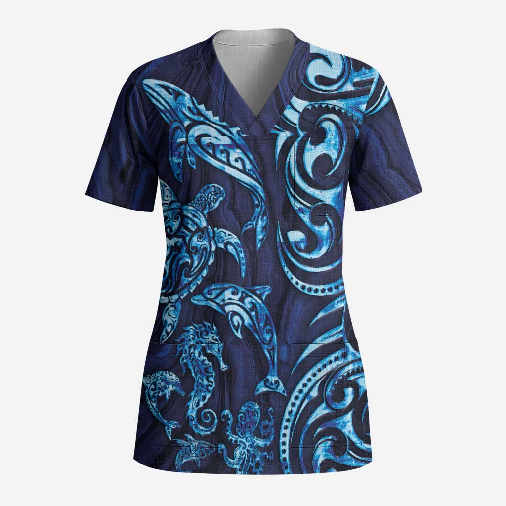 New Zealand Connecting with Seas Scrub Top Maori Tribal and Sea Animals Tattoo - Sea Texture Glass Style - Polynesian Pride
