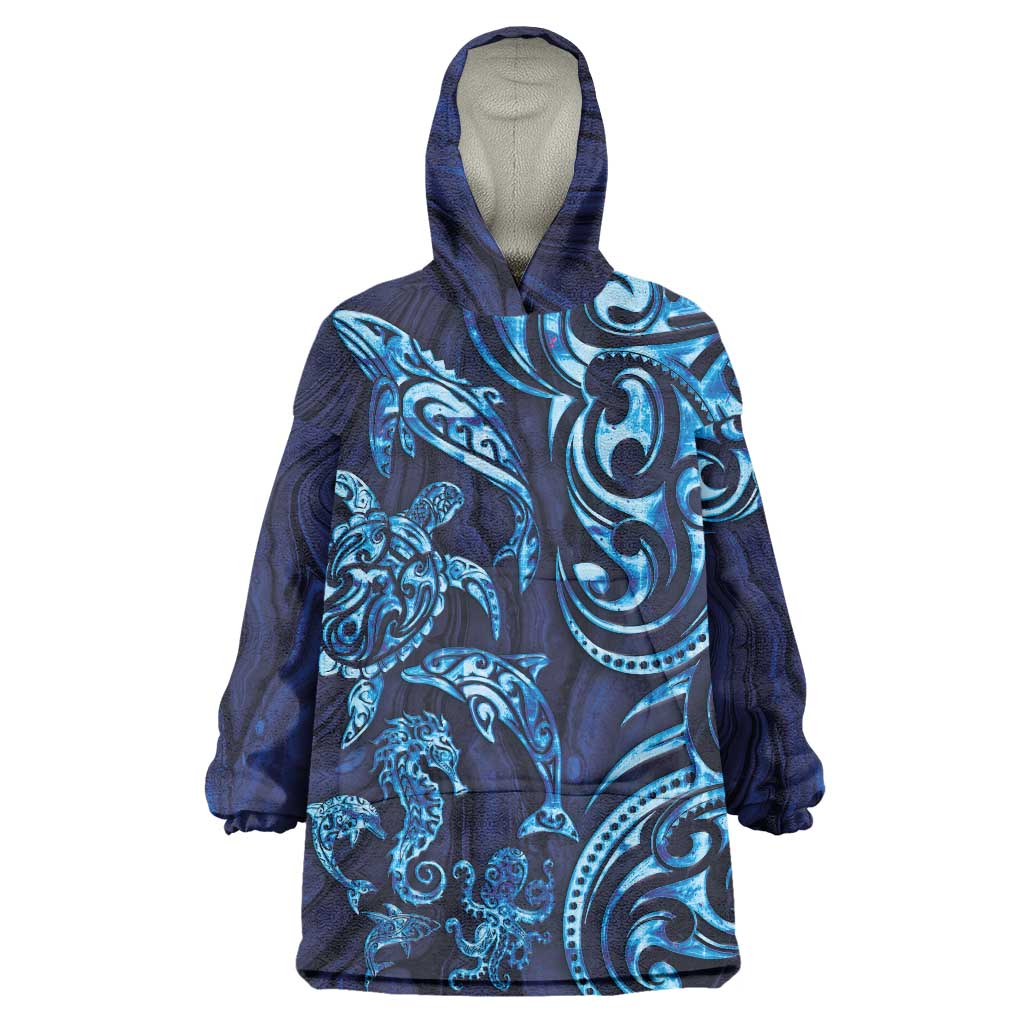 New Zealand Connecting with Seas Wearable Blanket Hoodie Maori Tribal and Sea Animals Tattoo - Sea Texture Glass Style