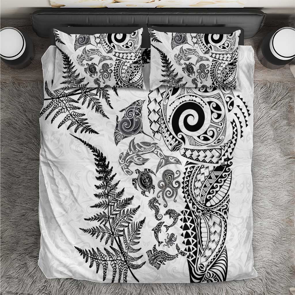 New Zealand Sea Animals Bedding Set with Maori Koru Tribal Tattoo and Silver Ferns White Color