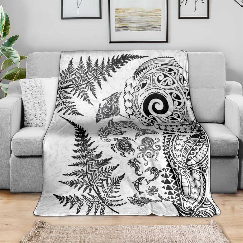 New Zealand Sea Animals Blanket with Maori Koru Tribal Tattoo and Silver Ferns White Color