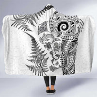 New Zealand Sea Animals Hooded Blanket with Maori Koru Tribal Tattoo and Silver Ferns White Color