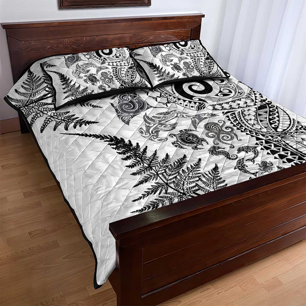 New Zealand Sea Animals Quilt Bed Set with Maori Koru Tribal Tattoo and Silver Ferns White Color