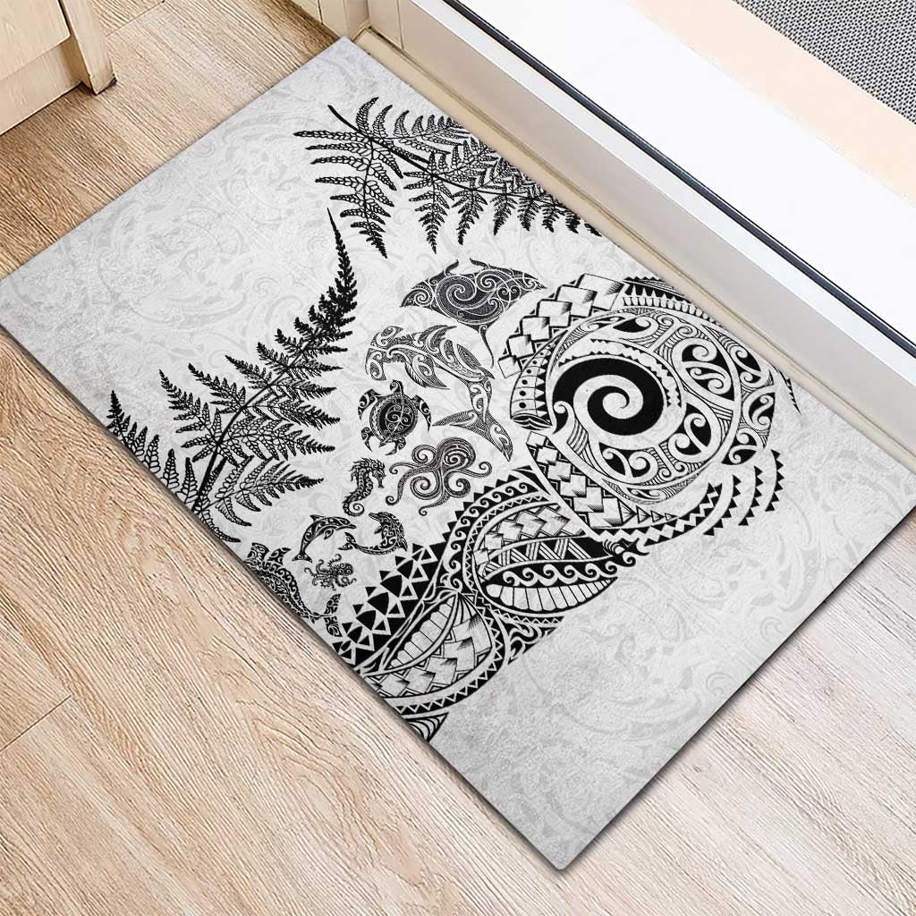 New Zealand Sea Animals Rubber Doormat with Maori Koru Tribal Tattoo and Silver Ferns White Color