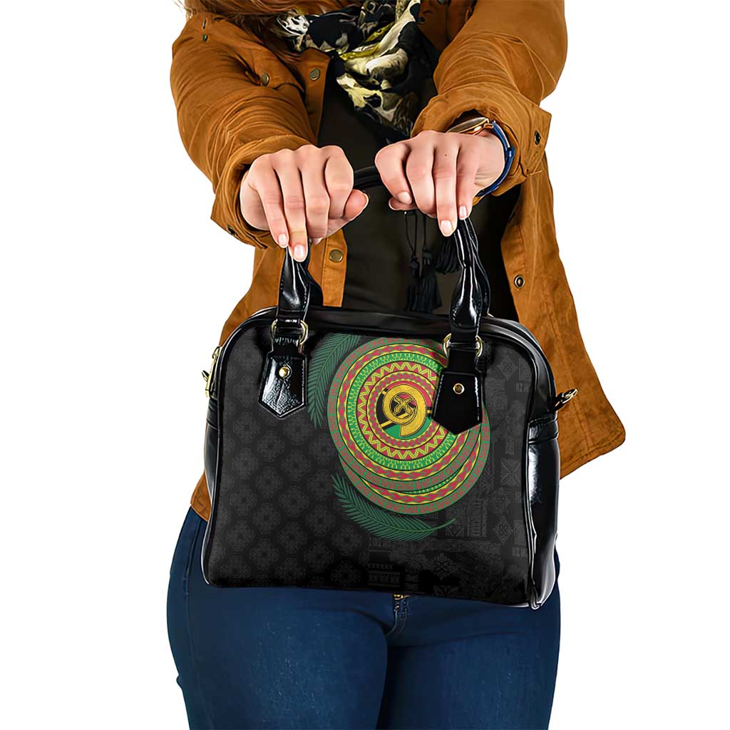 Vanuatu Tribal Tattoo with Namele Leaves Shoulder Handbag