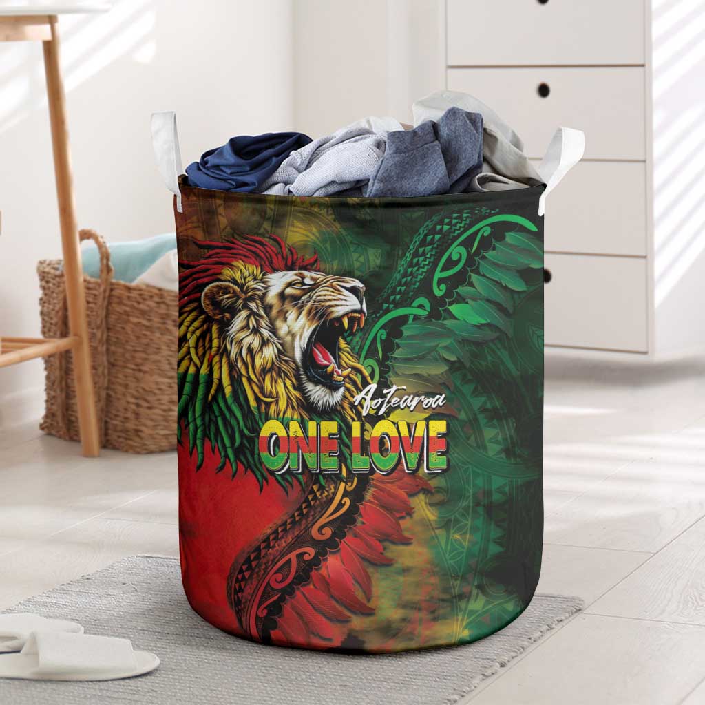Aotearoa One Love Laundry Basket Reggae Lion with Kakahu Huruhuru