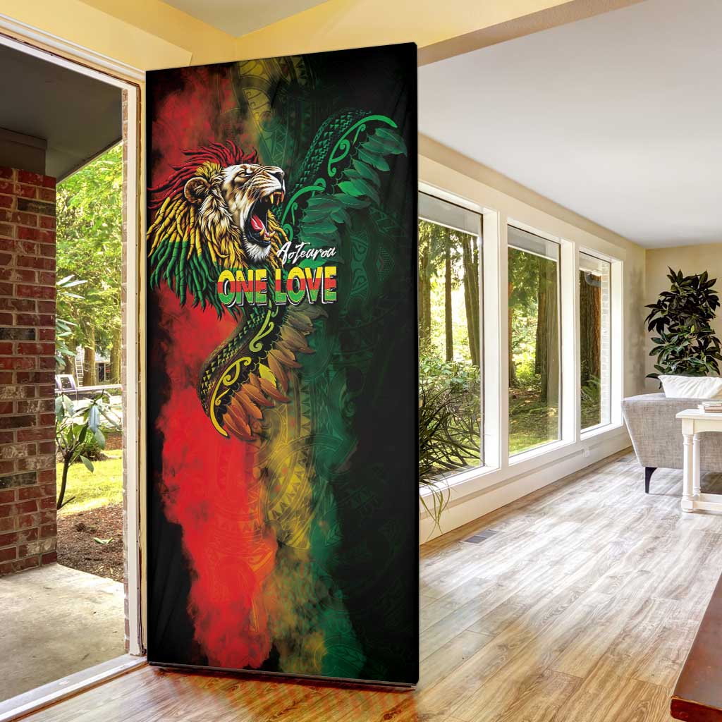Aotearoa One Love Door Cover Reggae Lion with Kakahu Huruhuru LT03 - Polynesian Pride