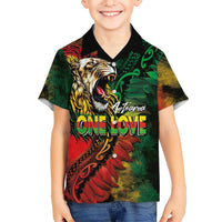 Aotearoa One Love Family Matching Puletasi and Hawaiian Shirt Reggae Lion with Kakahu Huruhuru LT03 Son's Shirt Black - Polynesian Pride