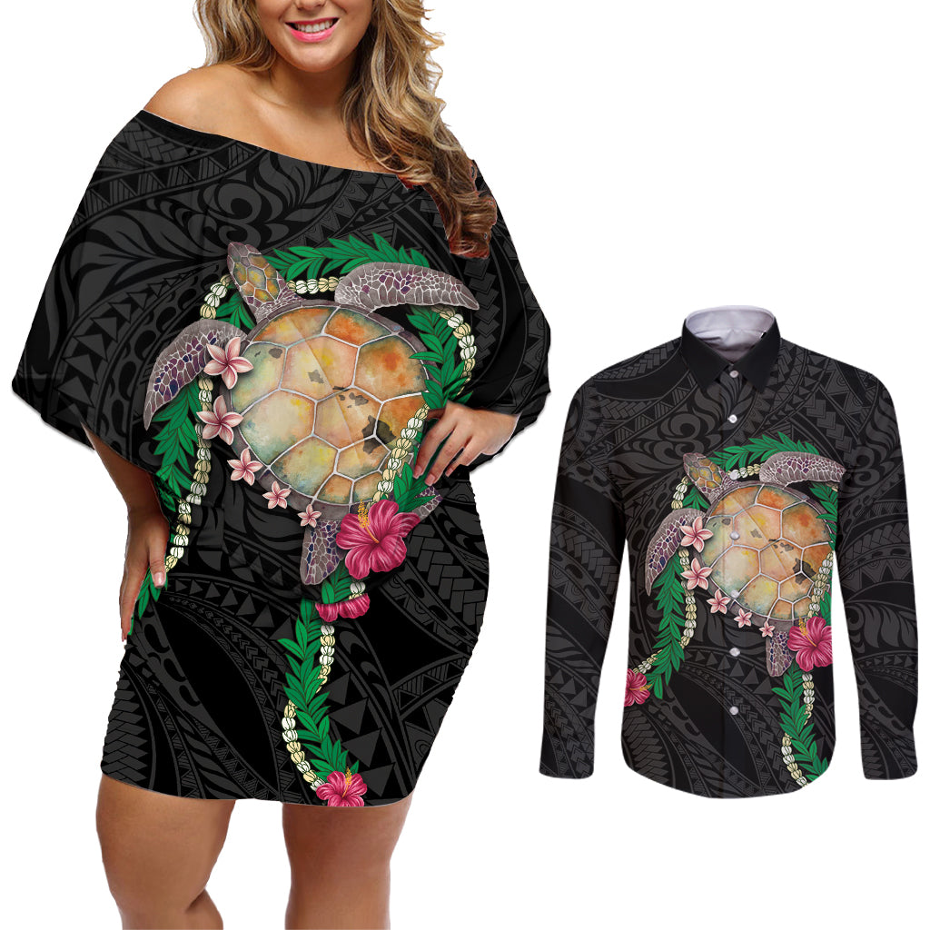 Hawaii Pikake and Maile Lei Couples Matching Off Shoulder Short Dress and Long Sleeve Button Shirt Honu Polynesian Pattern Black Color