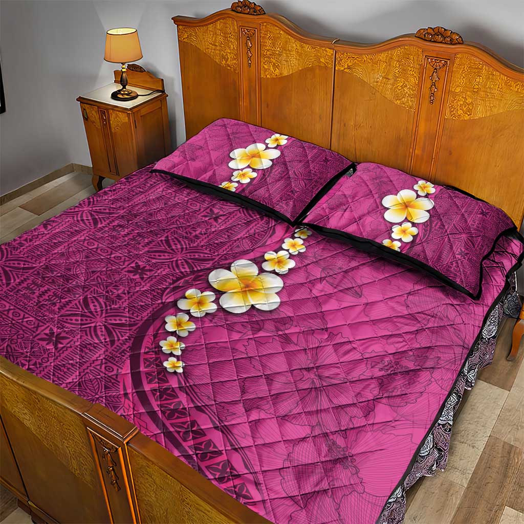 Polynesian Hibiscus and Plumeria with Tapa Pattern Quilt Bed Set Pink Color