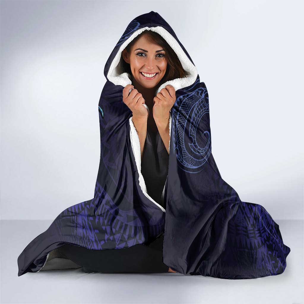 Tonga Vava'u Humpback Whale Blue Water Hooded Blanket Polynesian Hibiscus Flowers LT03 - Polynesian Pride