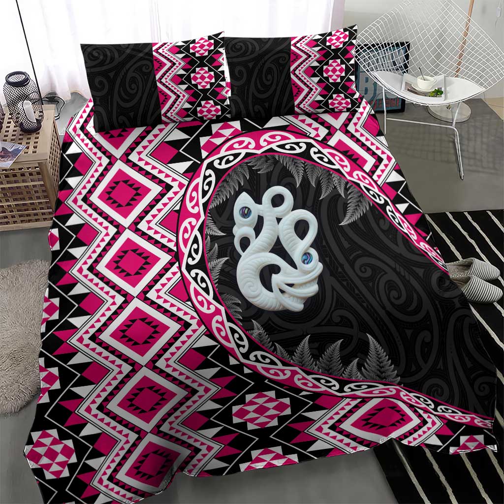 Pink Taniko Motif Aotearoa Manaia and Silver Fern Bedding Set