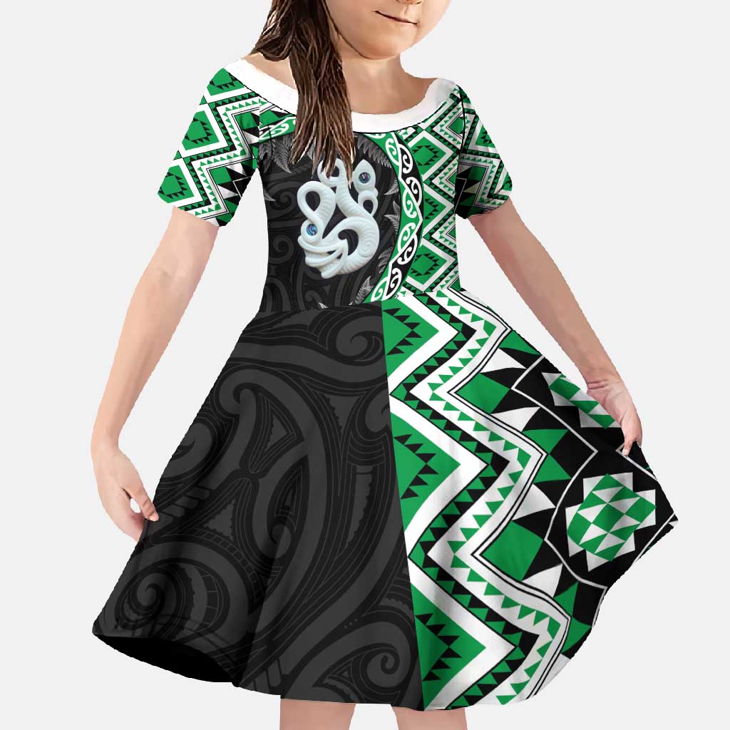 Green Taniko Motif Aotearoa Manaia and Silver Fern Family Matching Off Shoulder Maxi Dress and Hawaiian Shirt