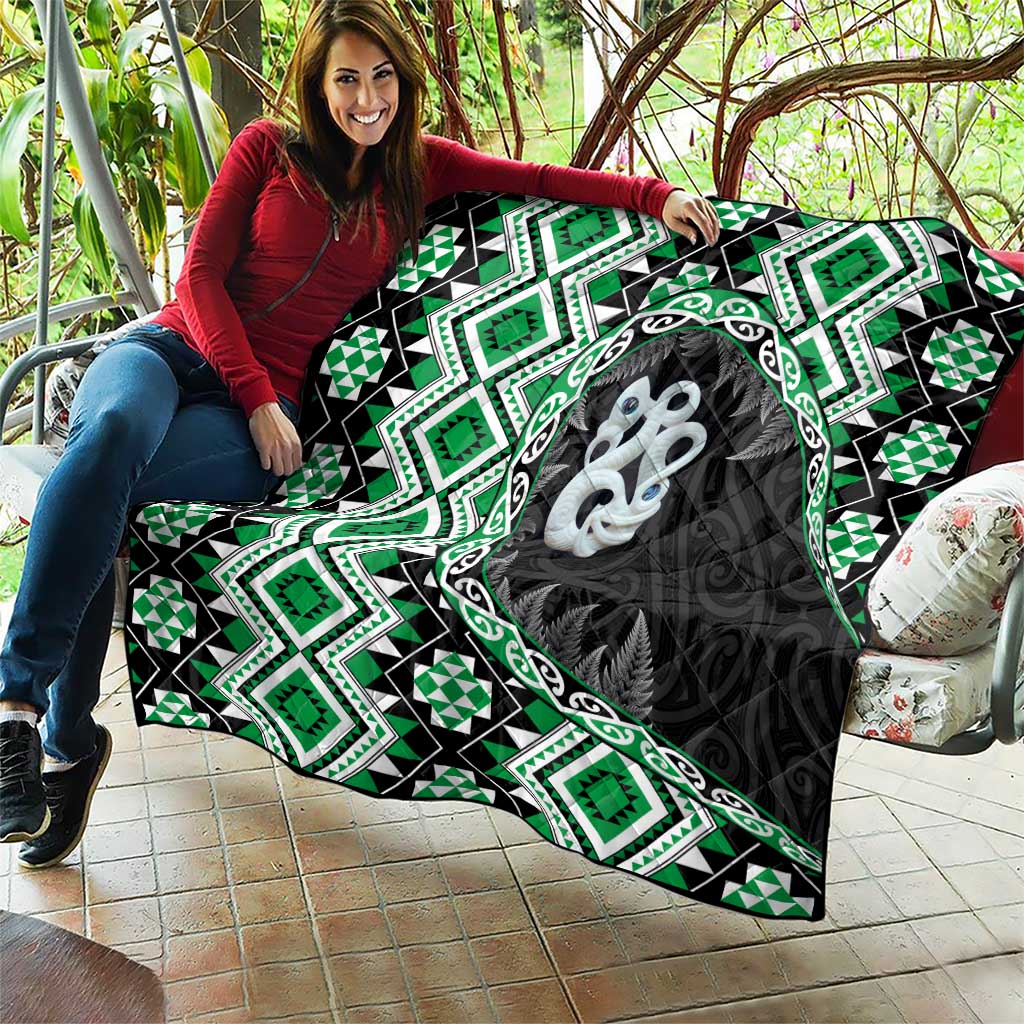 Green Taniko Motif Aotearoa Manaia and Silver Fern Quilt LT03 - Polynesian Pride