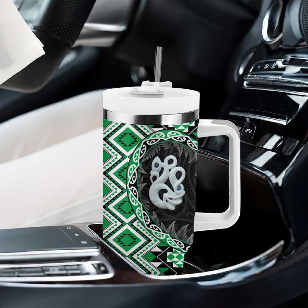 Green Taniko Motif Aotearoa Manaia and Silver Fern Tumbler With Handle