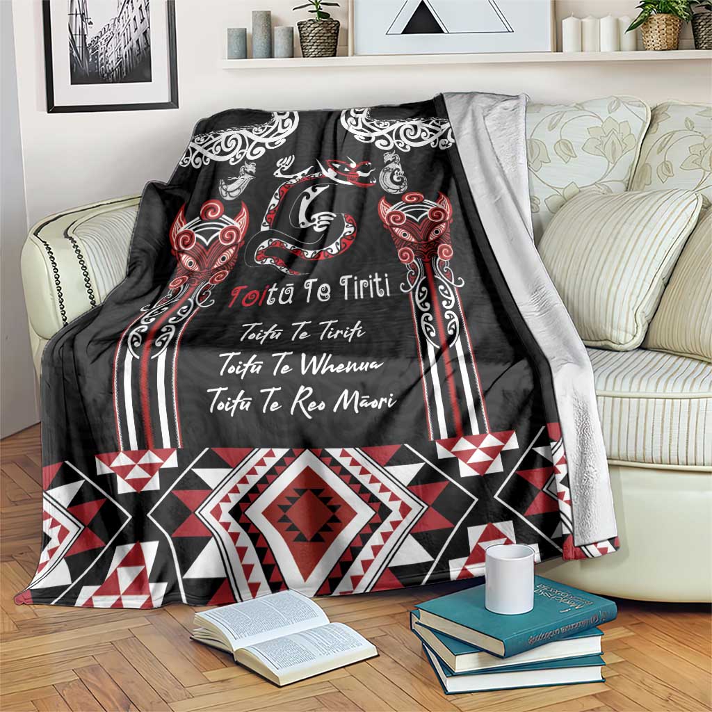 Aotearoa Toitu Te Tiriti-Maori Taniwha Blanket Toitu Te Whenua Toitu Te Reo Maori