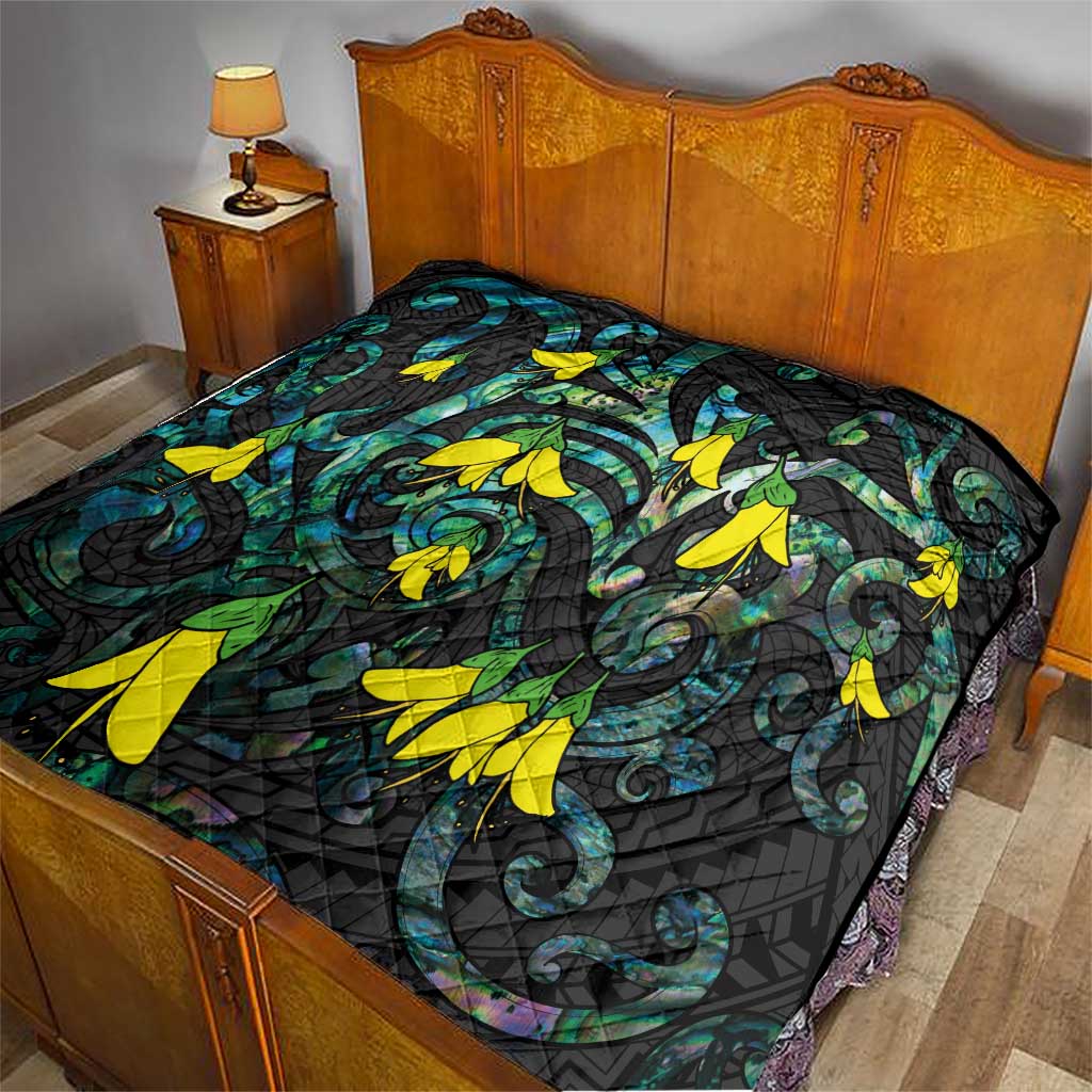 New Zealand Kowhai Flowers Quilt Maori Koru Pattern With Paua Shell Style LT03 - Polynesian Pride