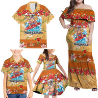 Hawaii Mele Kalikimaka Family Matching Off Shoulder Maxi Dress and Hawaiian Shirt Funny Santa Claus Surfing on Tropical Plants - Polynesian Pride