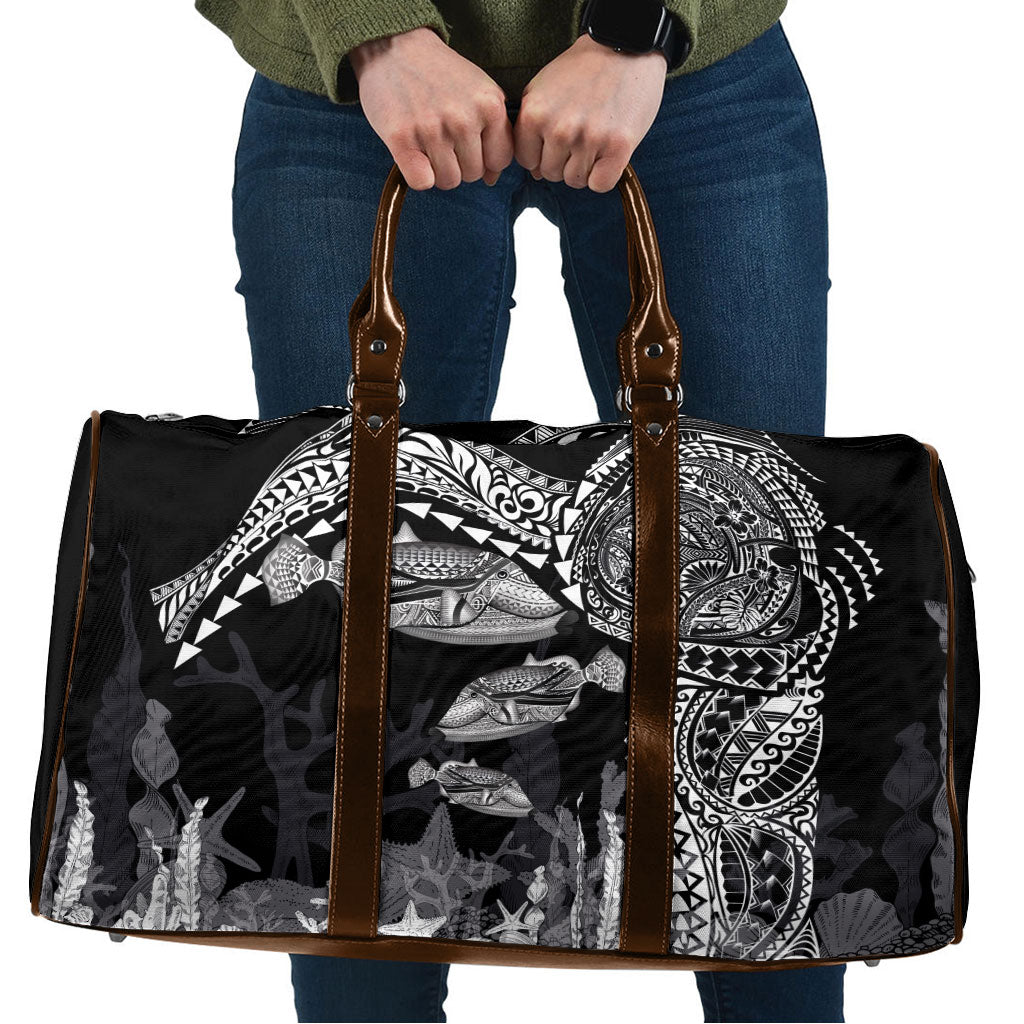 Hawaiian Reef Triggerfish Travel Bag Polynesian Art with Tribal Humuhumunukunukuapua'a LT03 Black - Polynesian Pride
