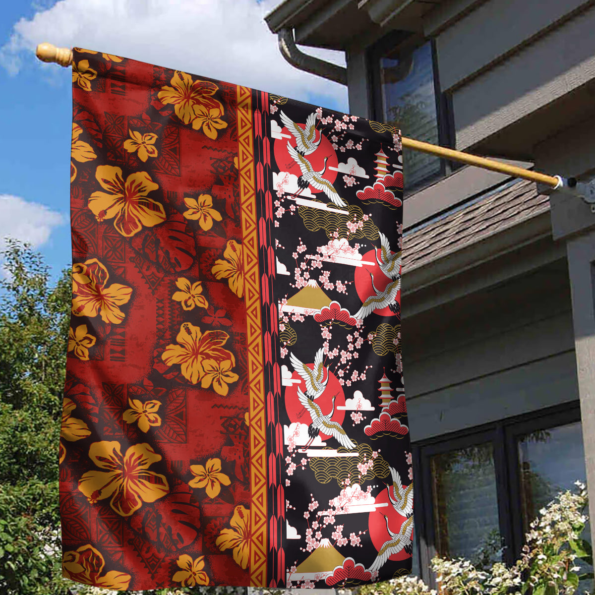 Pan-Pacific Festival Garden Flag Hawaiian Tribal and Japanese Pattern Together Culture