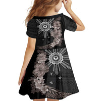 Hawaii and Philippines Together Family Matching Tank Maxi Dress and Hawaiian Shirt Hibiscus Flower and Sun Badge Polynesian Pattern Grayscale