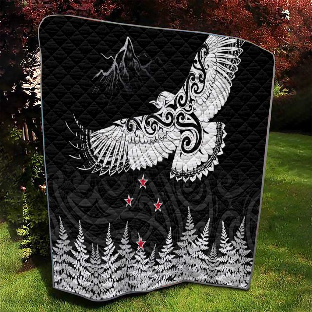 New Zealand Kea Bird Quilt Maori Tattoo and Silver Fern Black Color LT03 - Polynesian Pride