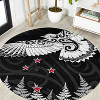 New Zealand Kea Bird Round Carpet Maori Tattoo and Silver Fern Black Color LT03 Black - Polynesian Pride